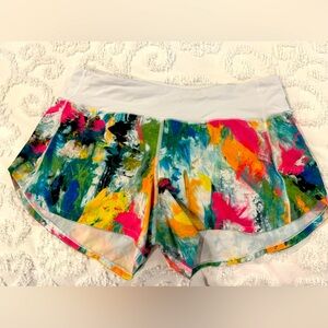Lululemon Speed Up Mid-rise 4” short